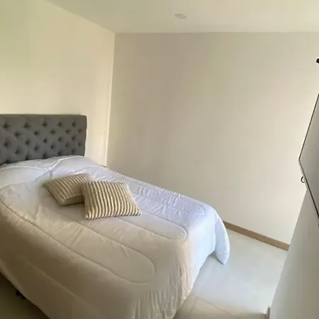 Amplio Y Acogedor Apartamento Cerca Al Cable Plaza Manizales Exterior photo